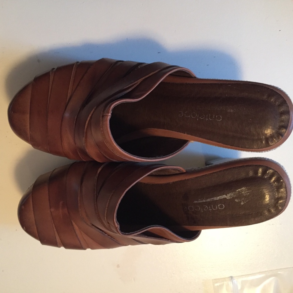 Antelope Brown Leather Heeled Clogs Size 39/Us 9